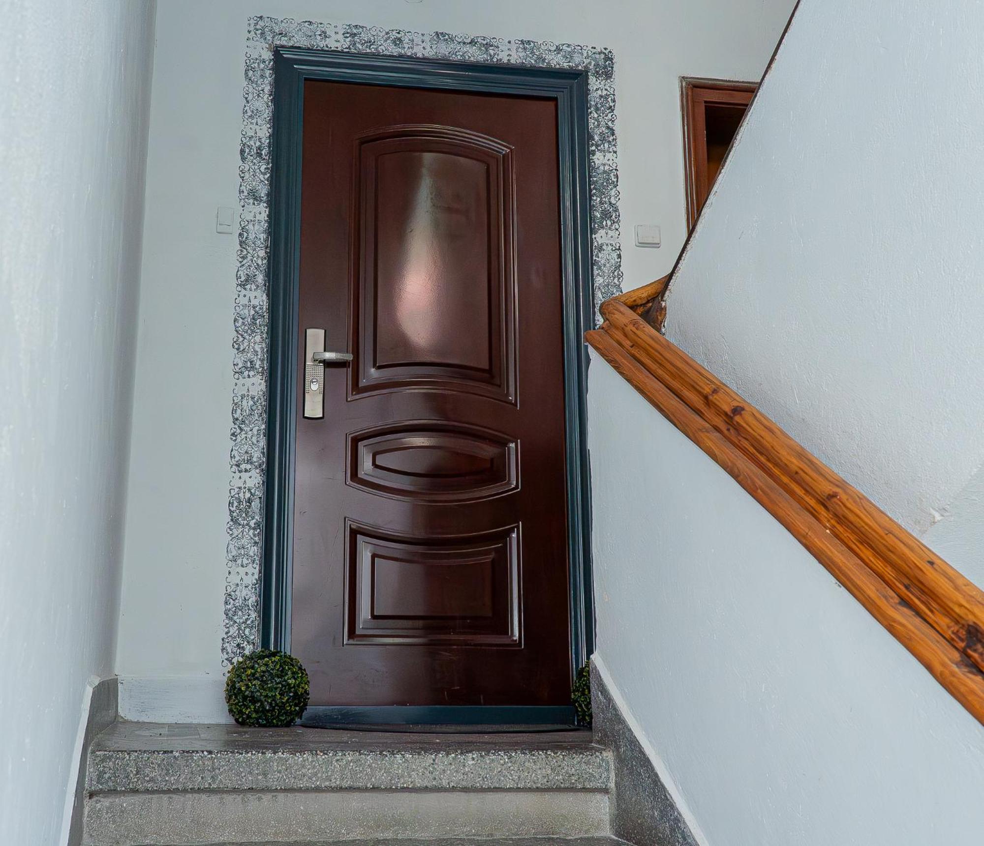 Central Apartments Veliko Tarnovo Luaran gambar